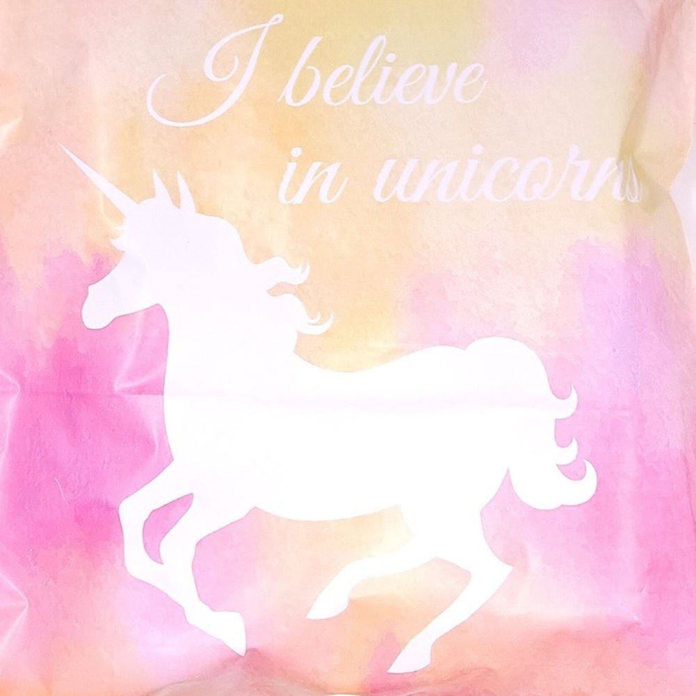 CLEARANCE 25 10X13 Unicorn Mailers PRICE IS FIRM - Picture 3 of 5